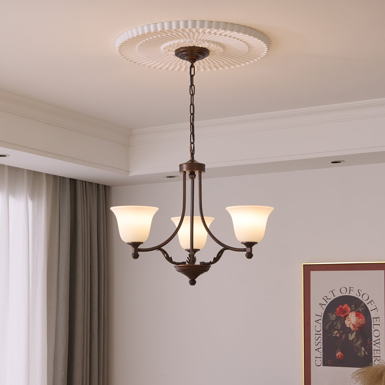 Elorira Traditioneller Eleganter Kronleuchter aus Bloom-Glas-Letslighting