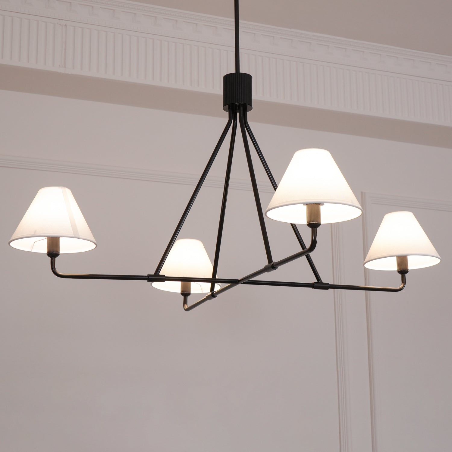 Aurora Kronleuchter Kegelschirm Minimalistisch-Letslighting