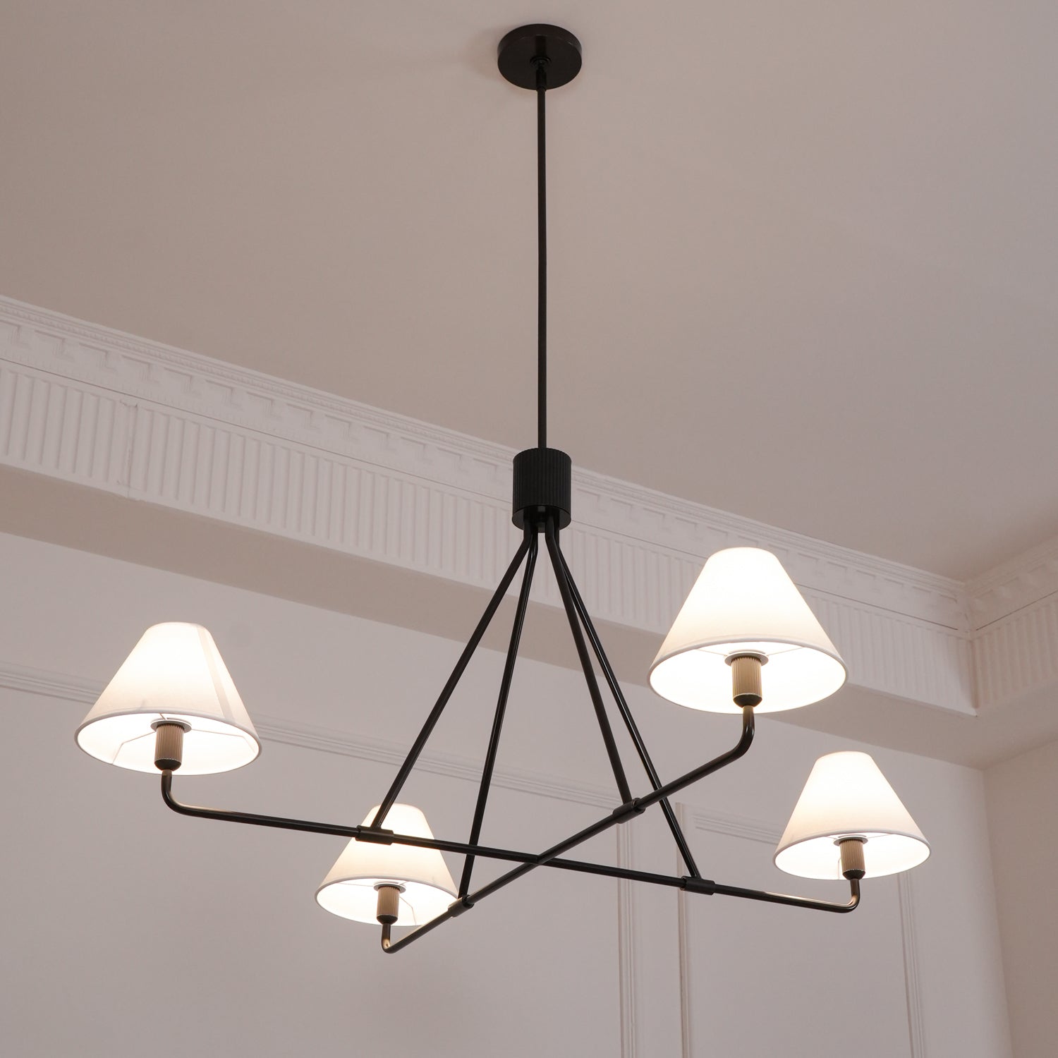 Aurora Kronleuchter Kegelschirm Minimalistisch-Letslighting