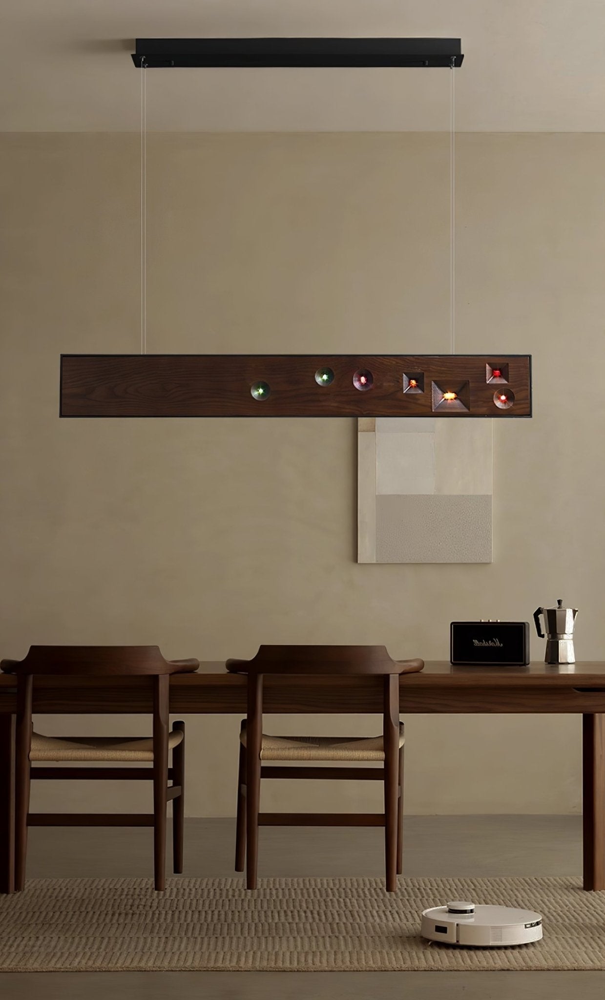 Lustra Lineare Pendelleuchte aus Holz mit Edelsteinen-Letslighting