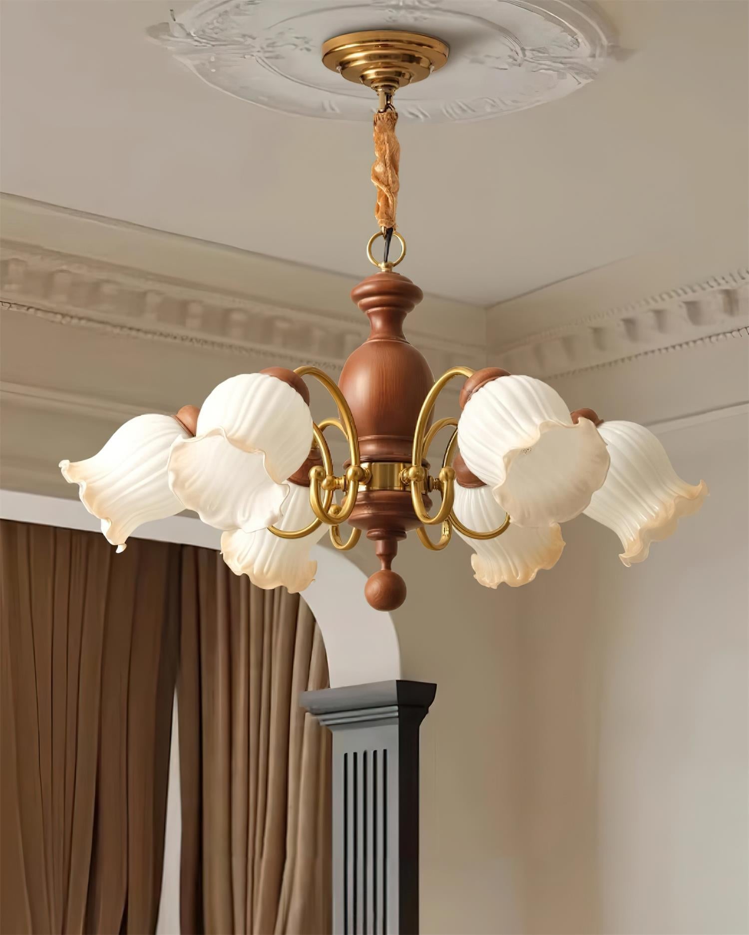 Rowan Vintage Kronleuchter aus Glas und Holz-Letslighting