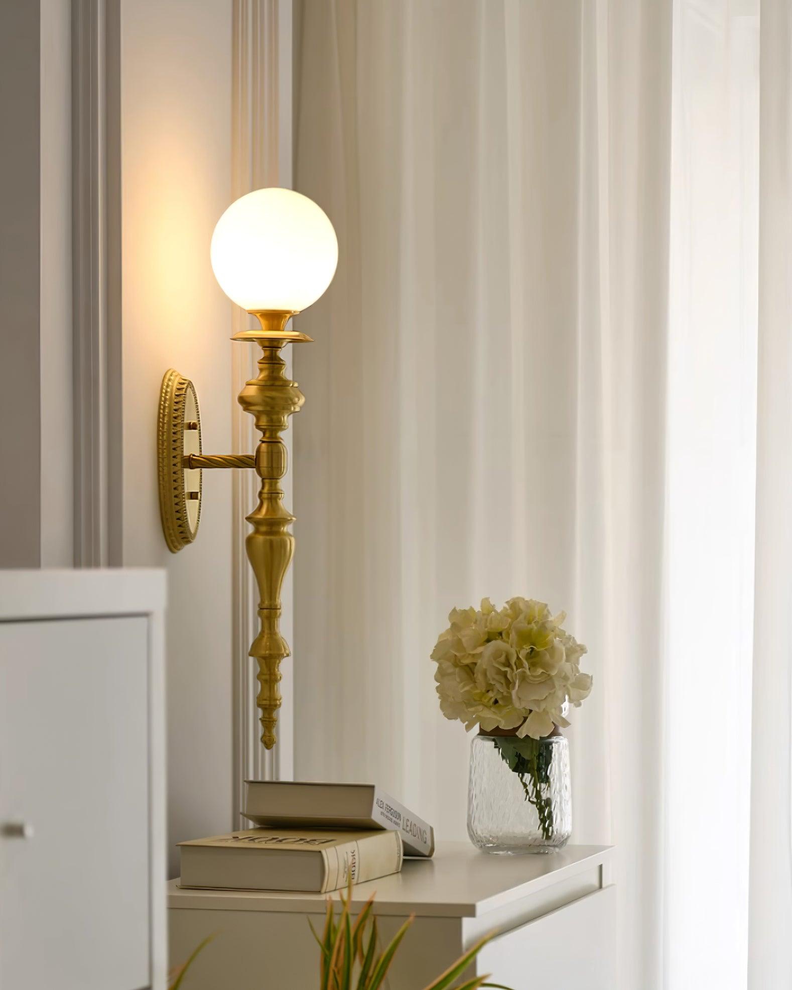 Sage Vintage Wandleuchte aus Messing-Letslighting
