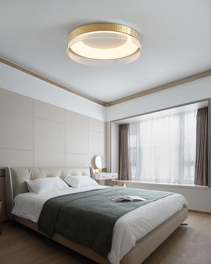 Ovenaris Minimalistische Deckenleuchte aus Messing-Letslighting