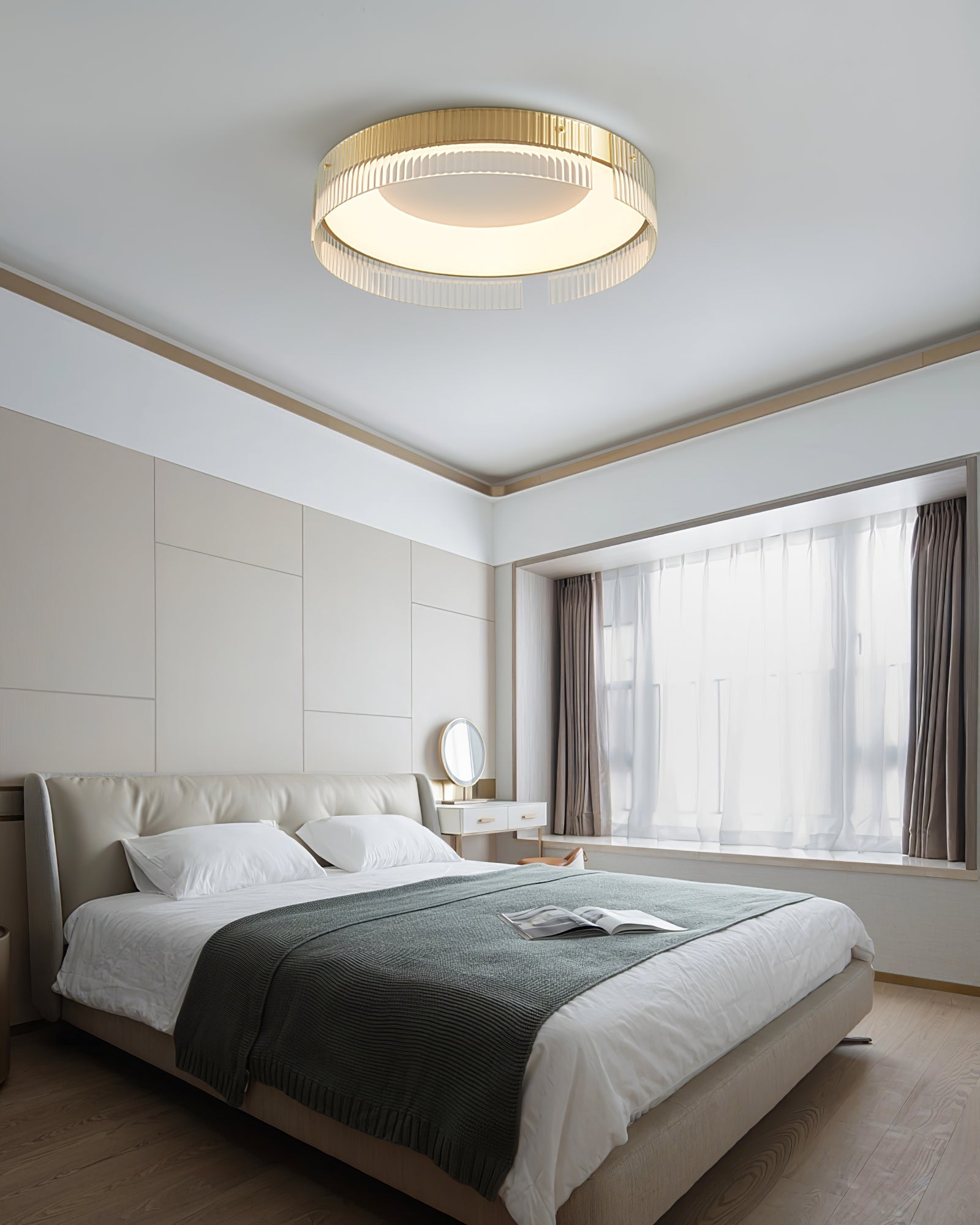 Ovenaris Minimalistische Deckenleuchte aus Messing-Letslighting