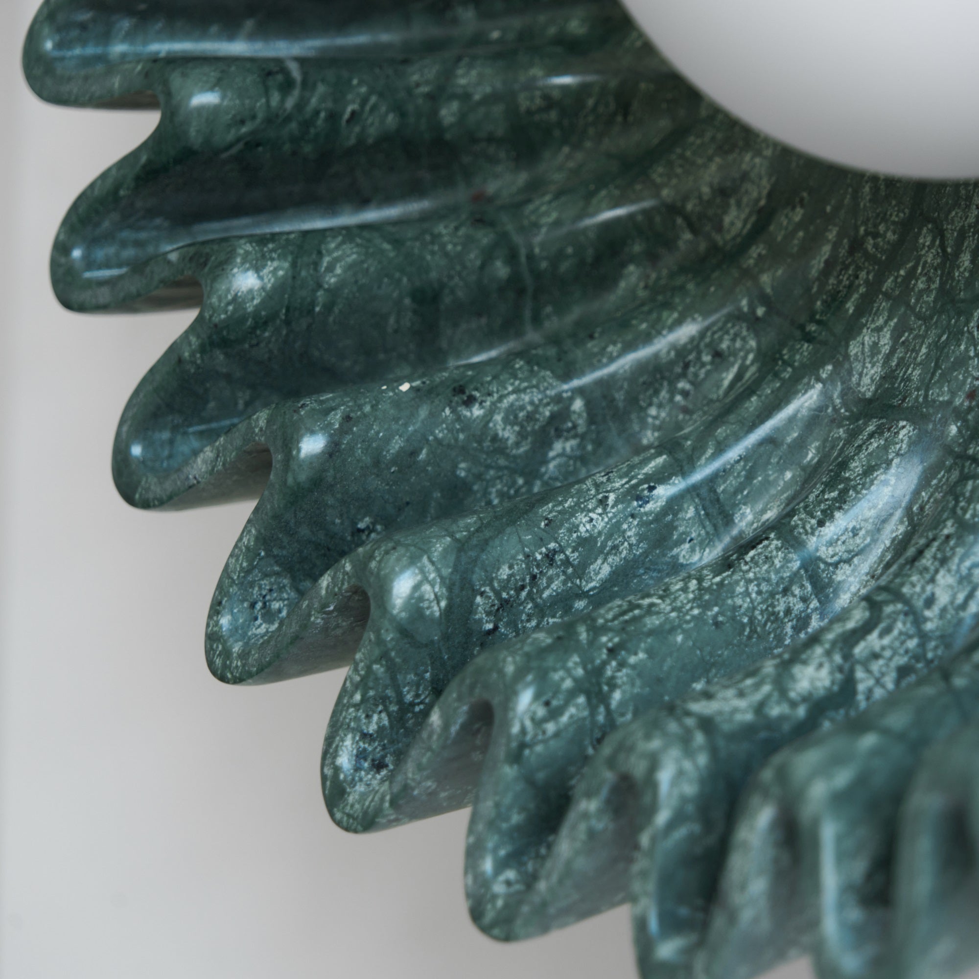 Wandleuchte Keramik Glas Dunkelgrün Weiß Schwarz Beige Skulptural-Letslighting