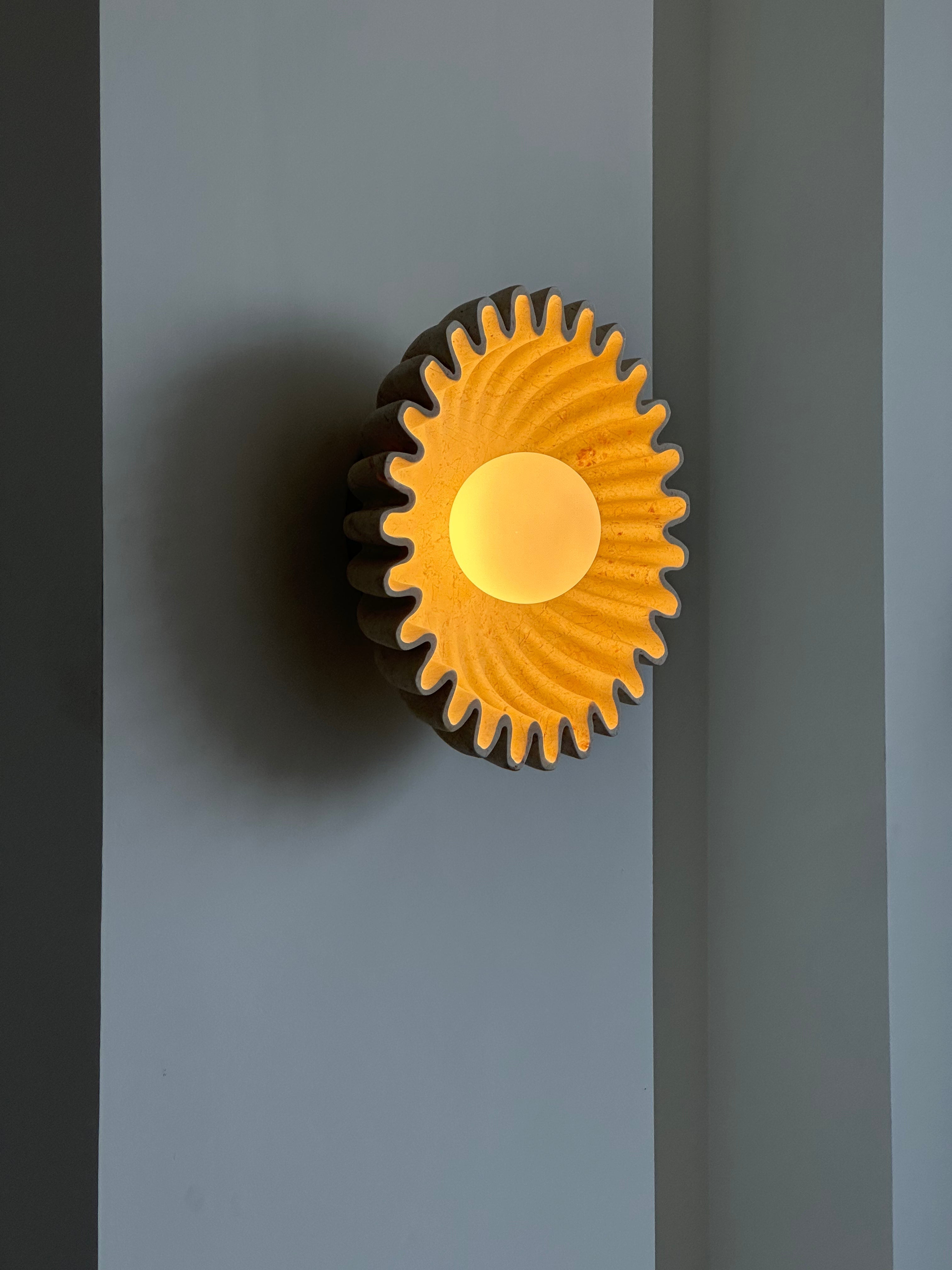 Wandleuchte Keramik Glas Dunkelgrün Weiß Schwarz Beige Skulptural-Letslighting