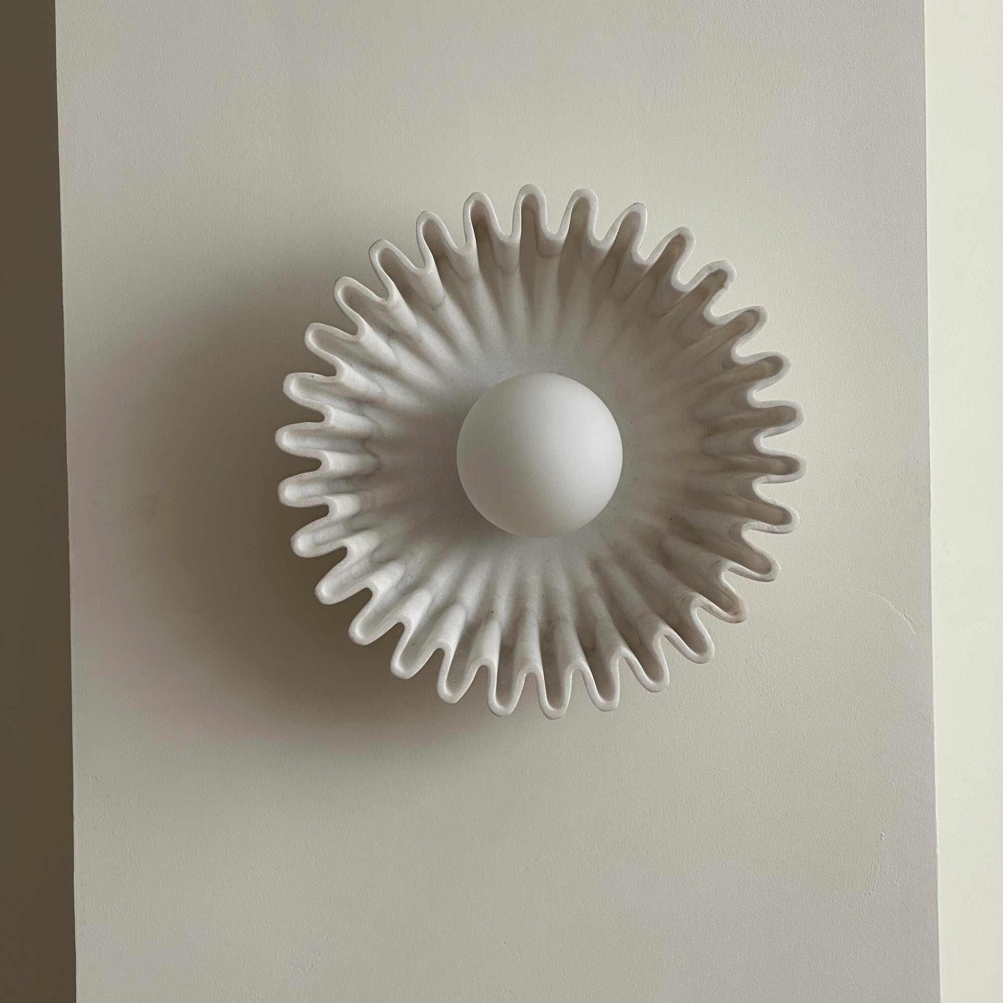 Wandleuchte Keramik Glas Dunkelgrün Weiß Schwarz Beige Skulptural-Letslighting