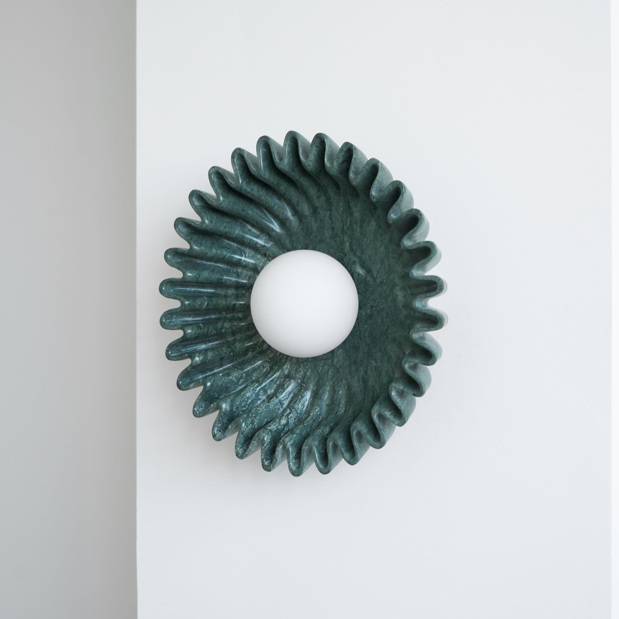Wandleuchte Keramik Glas Dunkelgrün Weiß Schwarz Beige Skulptural-Letslighting