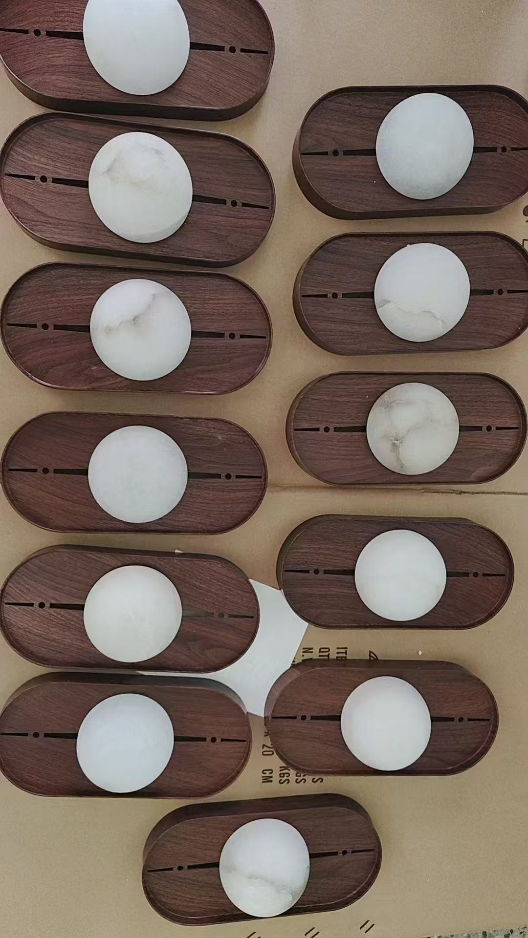 Ildvuvyh Modern Minimalist Metal Alabaster Wall Lamp - Letslighting