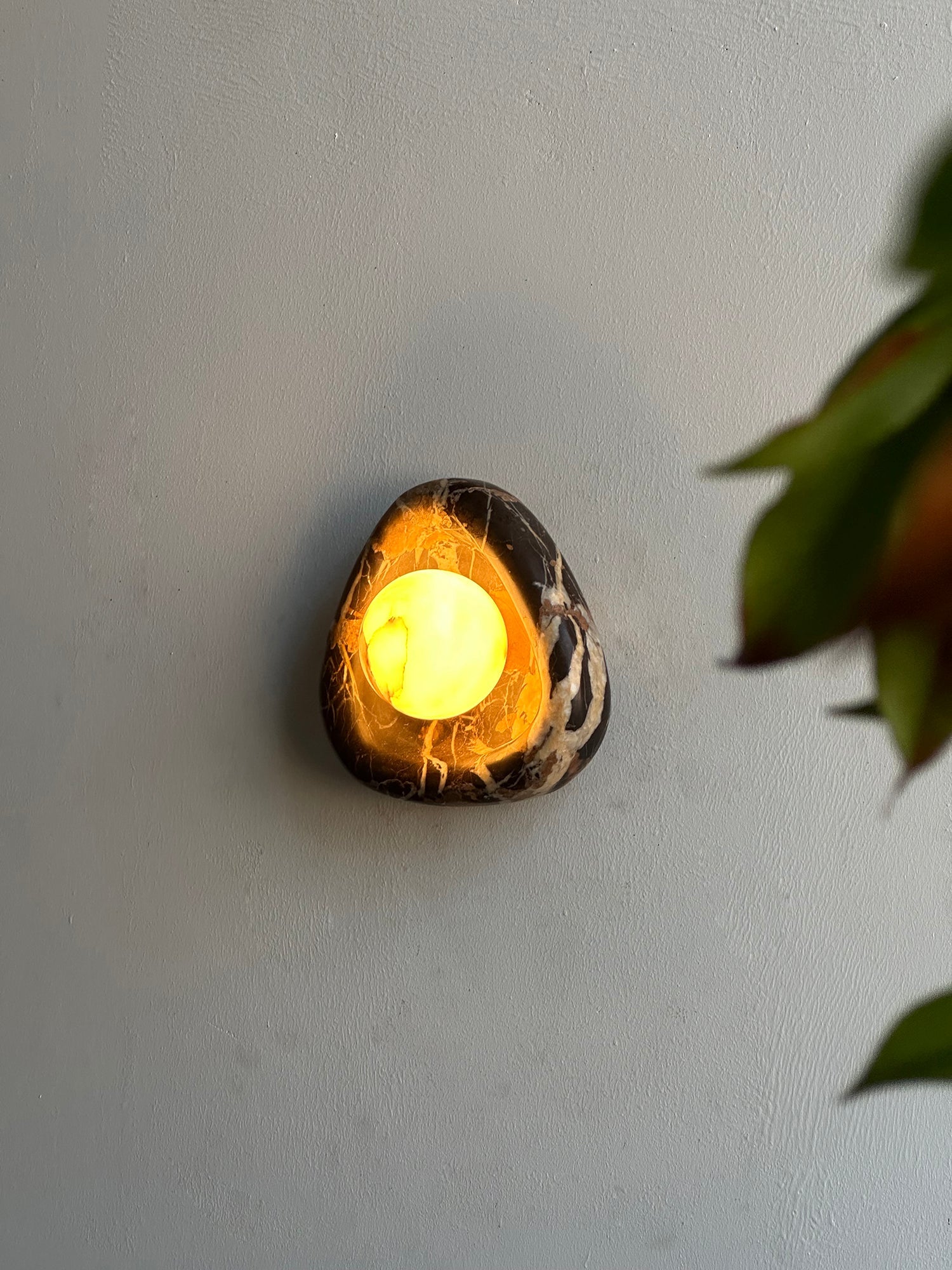 Ostruvyu Modern Minimalist Black Pearl Marble Wall Lamp - Letslighting