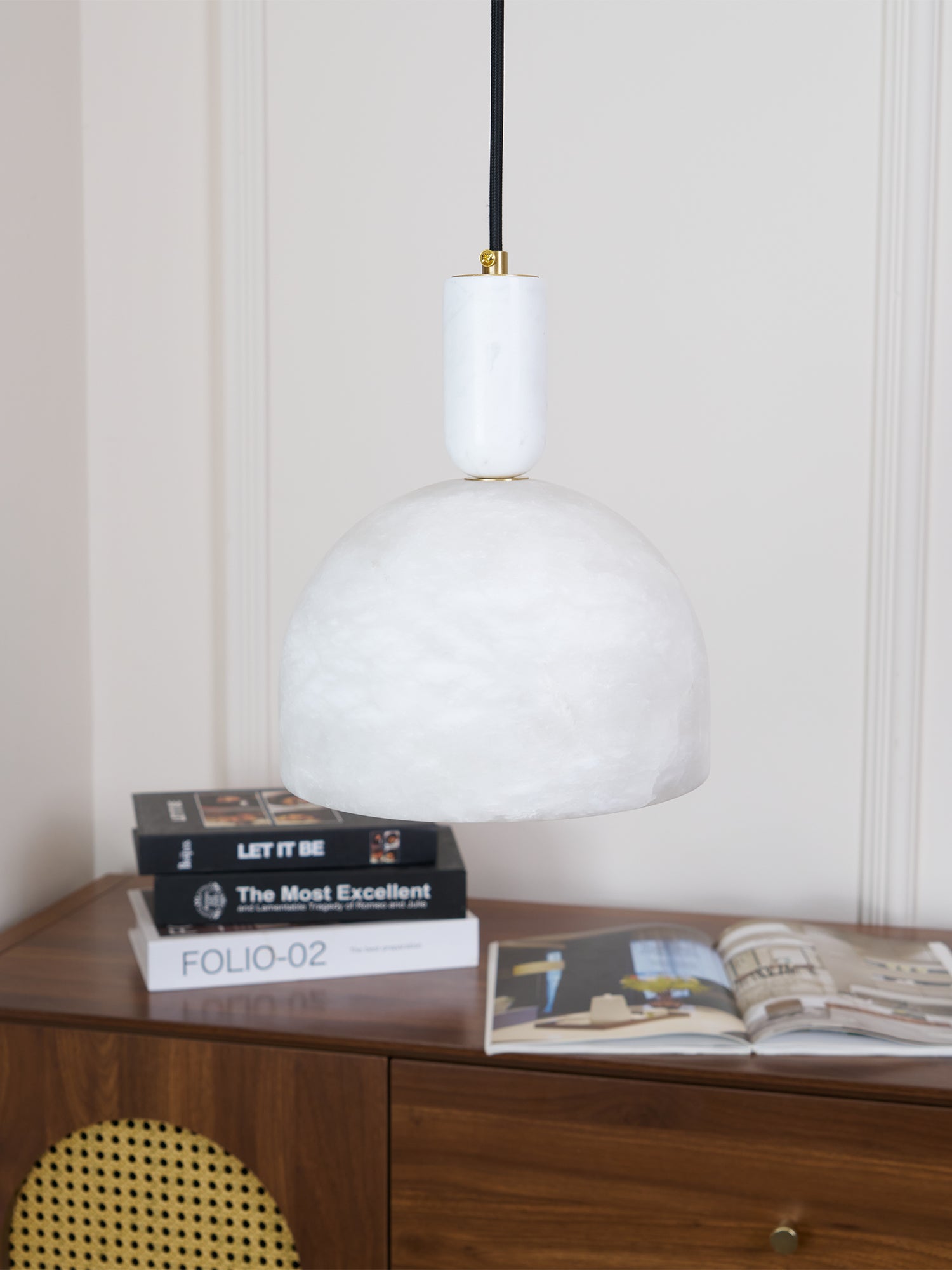 Culiror Minimalist Alabaster Pendant Light - Neutralighting