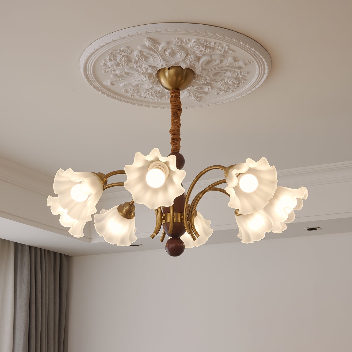 Ilvinan Traditionelle Eleganz Holz Glas Kronleuchter-Letslighting