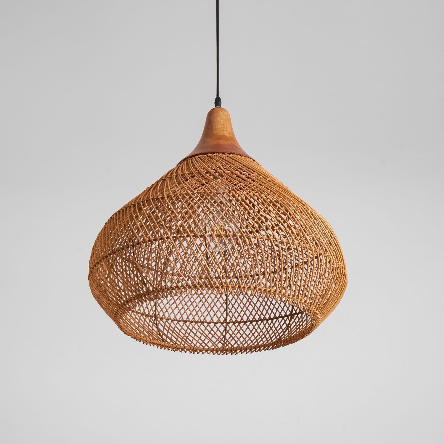 Solavn Rattanholz Pendelleuchte-Letslighting