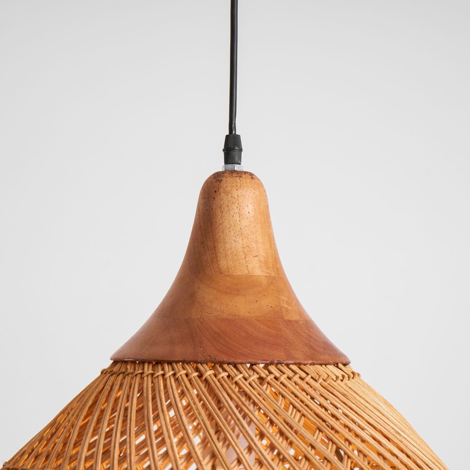 Solavn Rattanholz Pendelleuchte-Letslighting