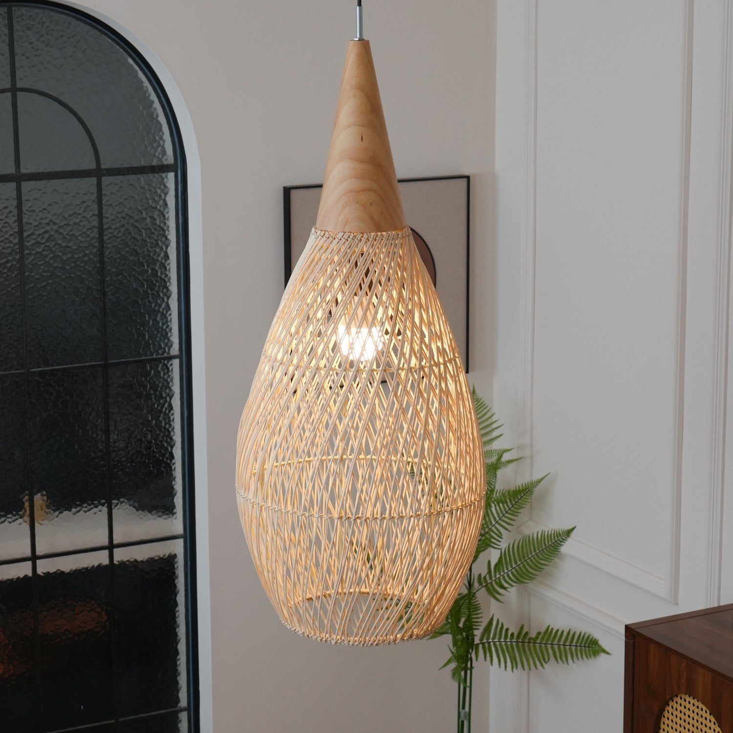 Evelyn Pendelleuchte aus geflochtenem Rattan für das Wohnzimmer