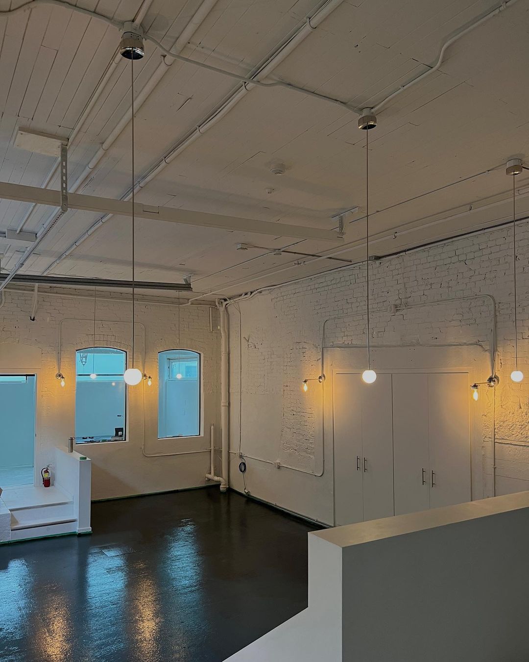 Brass Architectural Collection Pendant Lamp - Blowlighting