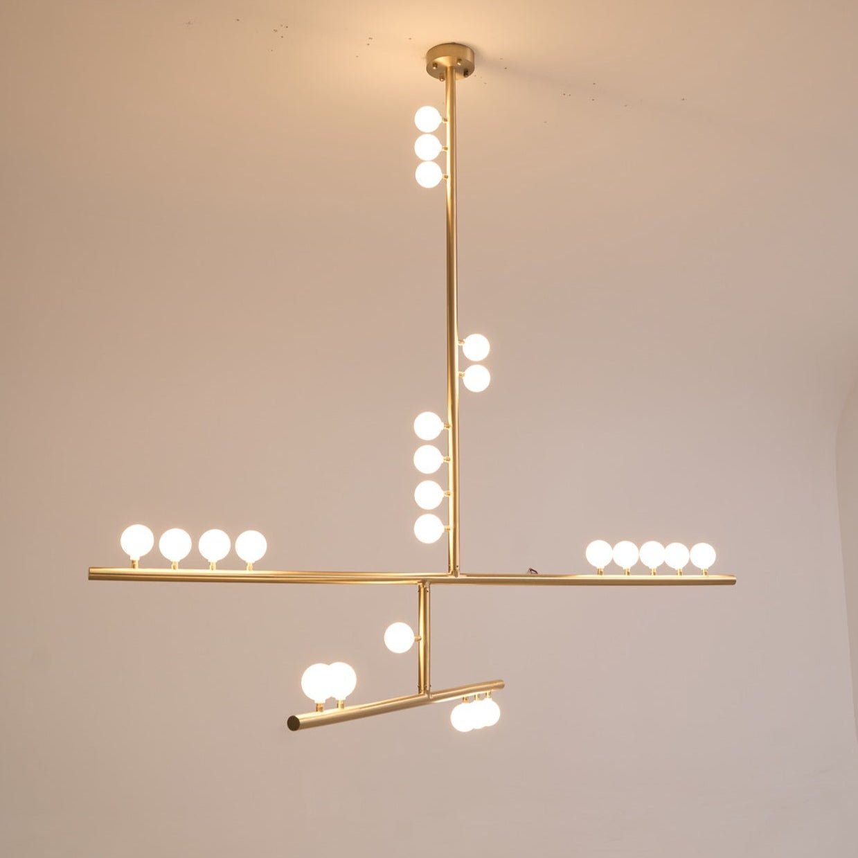 Eurzoris Geometrischer Linearer Kronleuchter aus Messing-Letslighting