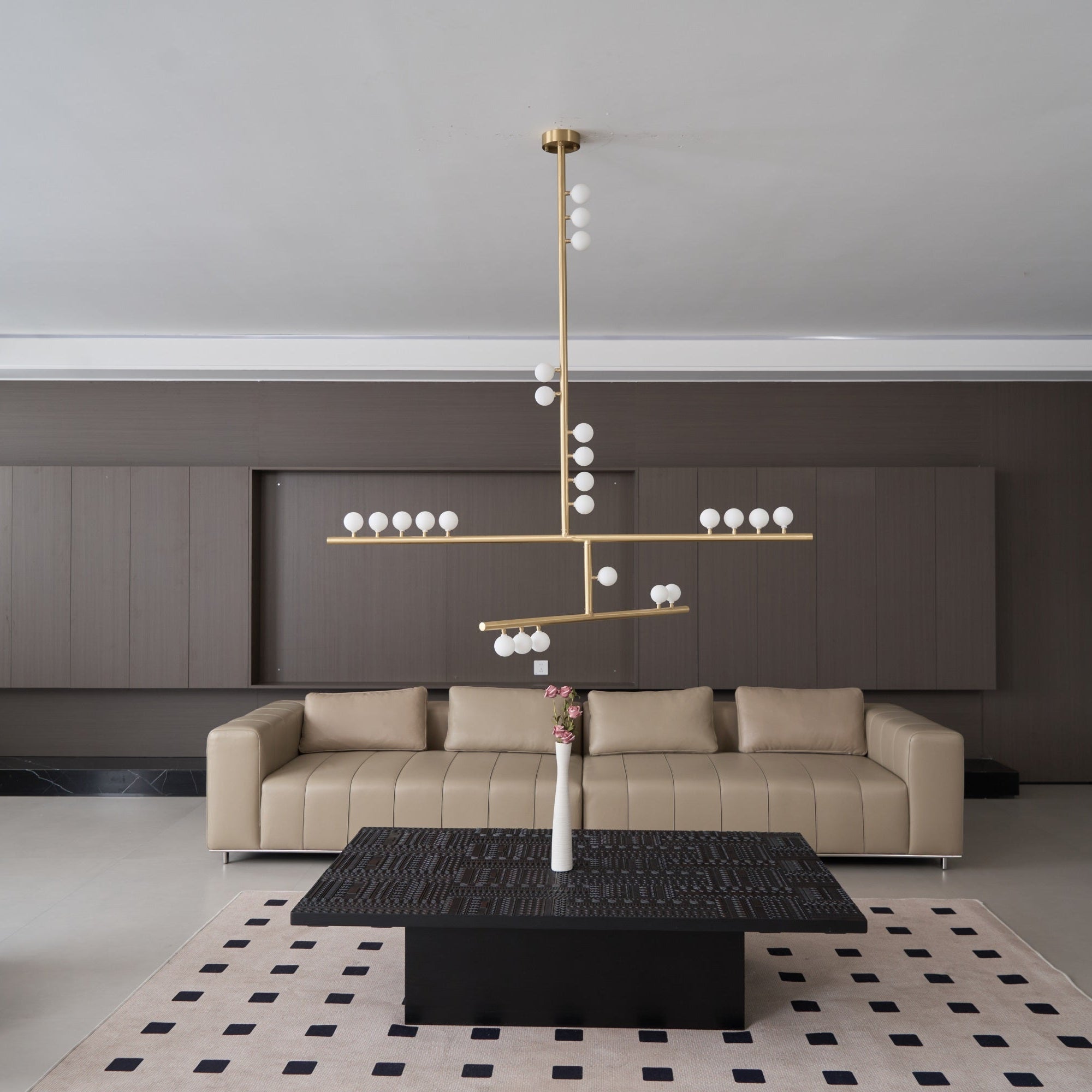 Eurzoris Geometrischer Linearer Kronleuchter aus Messing-Letslighting