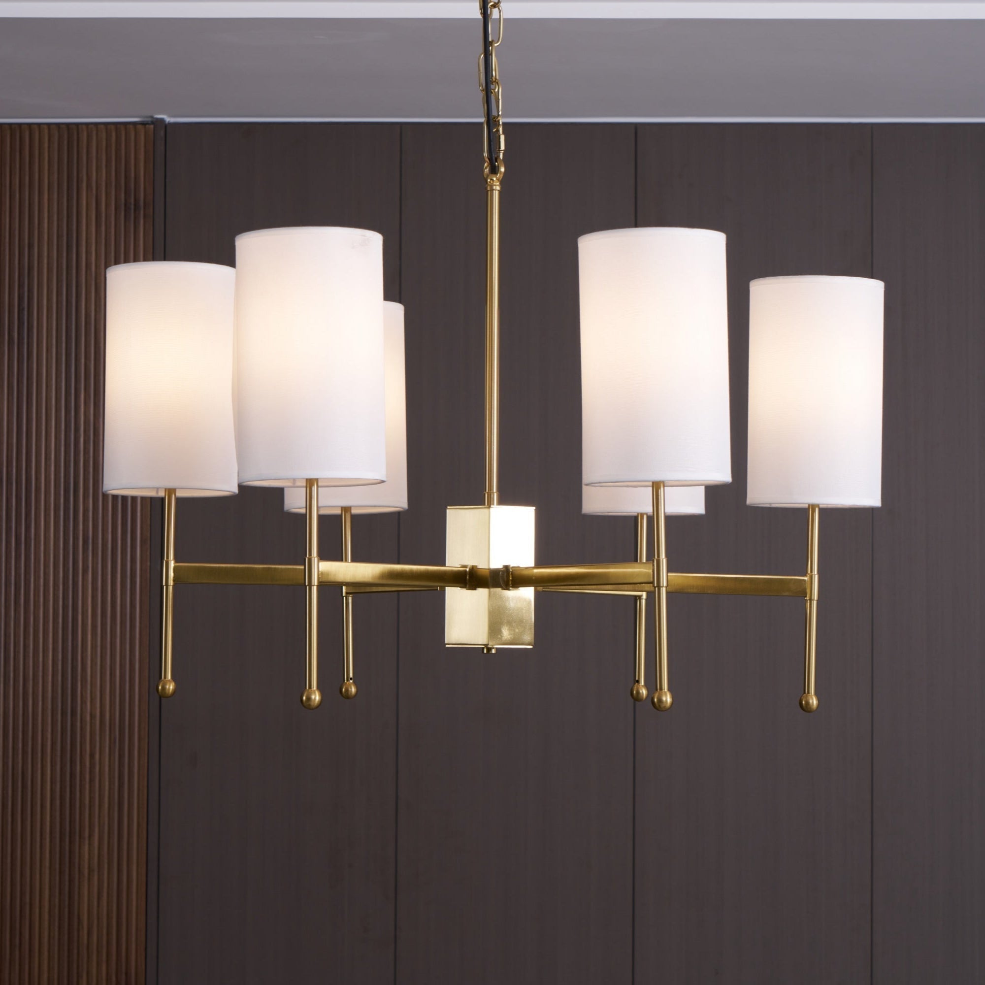 Ulcarisra Vintage Kronleuchter aus Messing mit Stoffbezug-Letslighting
