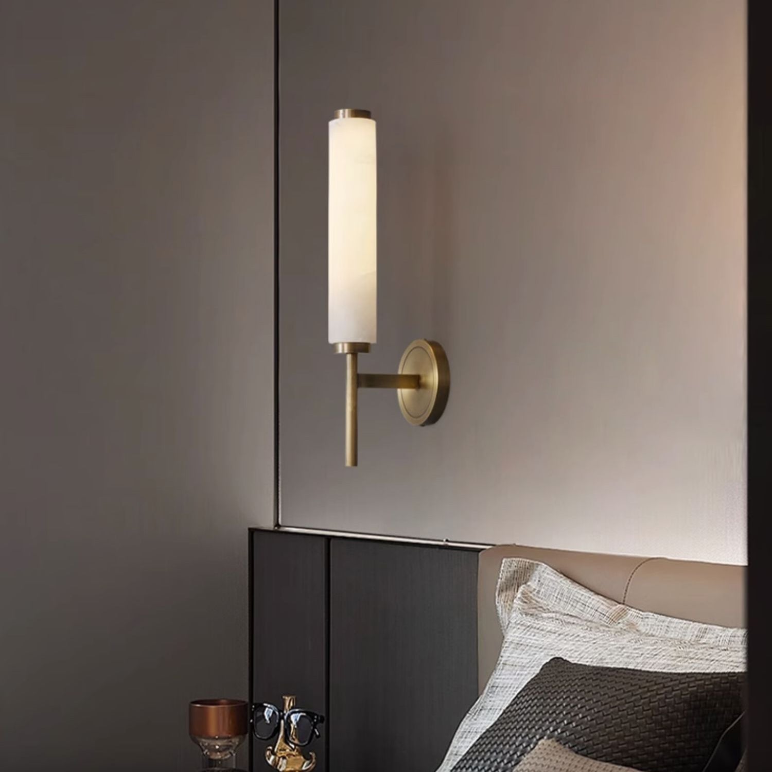 Abyss Modern Minimalist Brass Metal Alabaster Wall Lamp - Letslighting