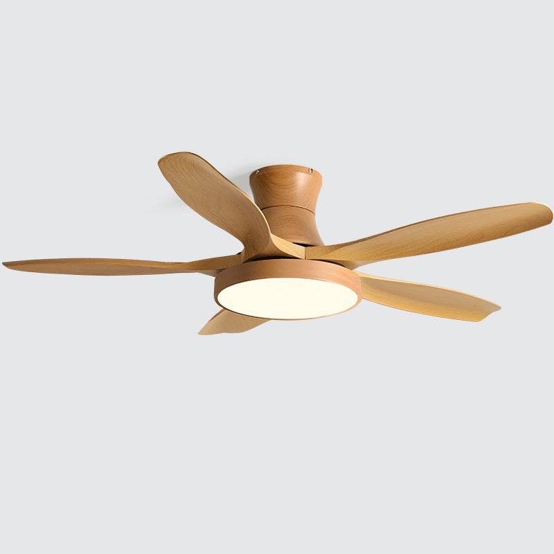 Acrylschirm der StillWind Deckenventilatorleuchte, der diffuses LED-Licht spendet.