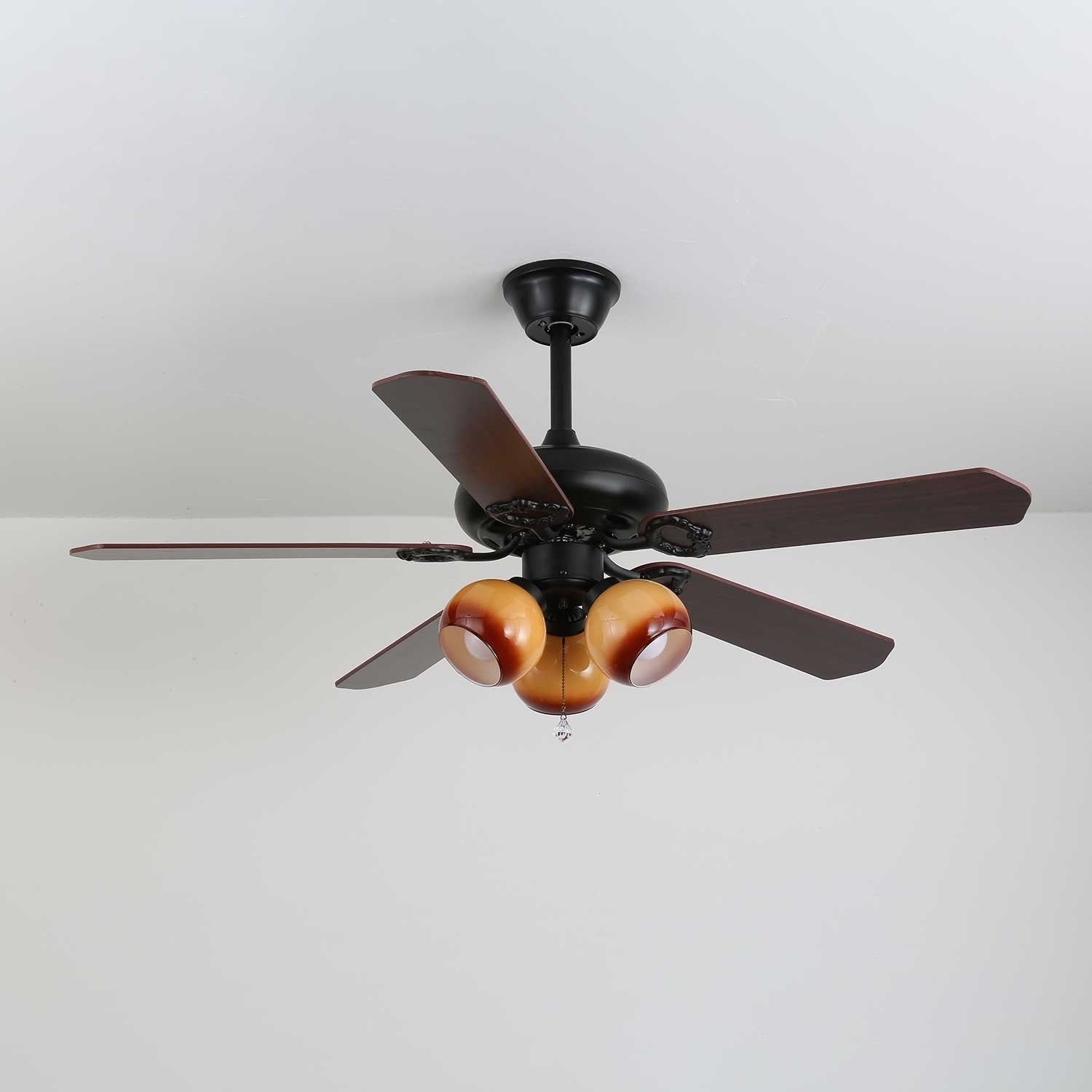Calviera Vintage Deckenventilatorleuchte aus Holz und Glas