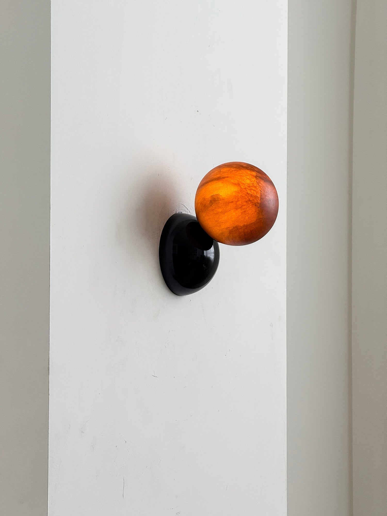 Arca Modern Minimalist Eclipse Mrable Metal Wall Lamp - Letslighting