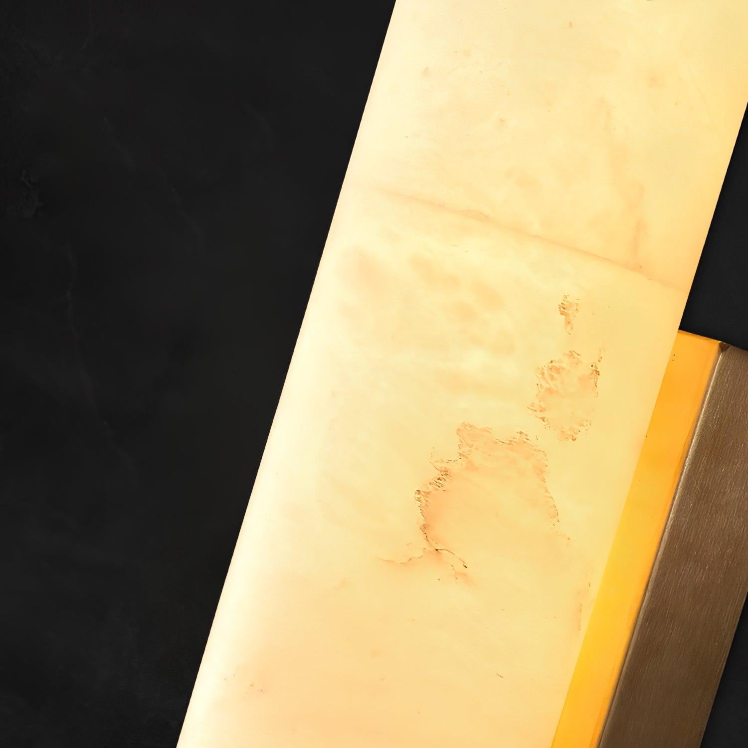 Klyr Vertikale zylindrische Alabaster-Wandleuchte