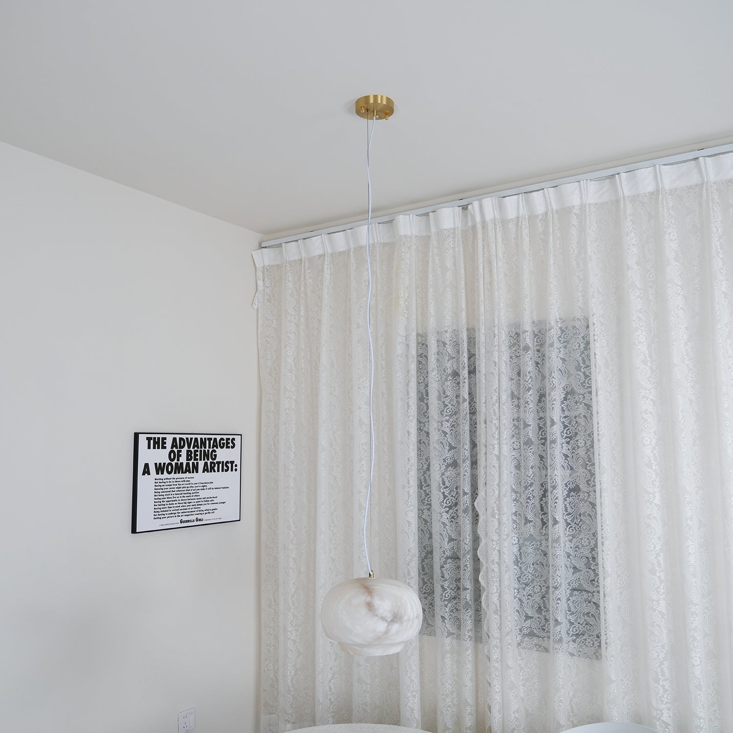 Miroir Modern Minimalist Alabaster Metal Pendant Lamp - Letslighting