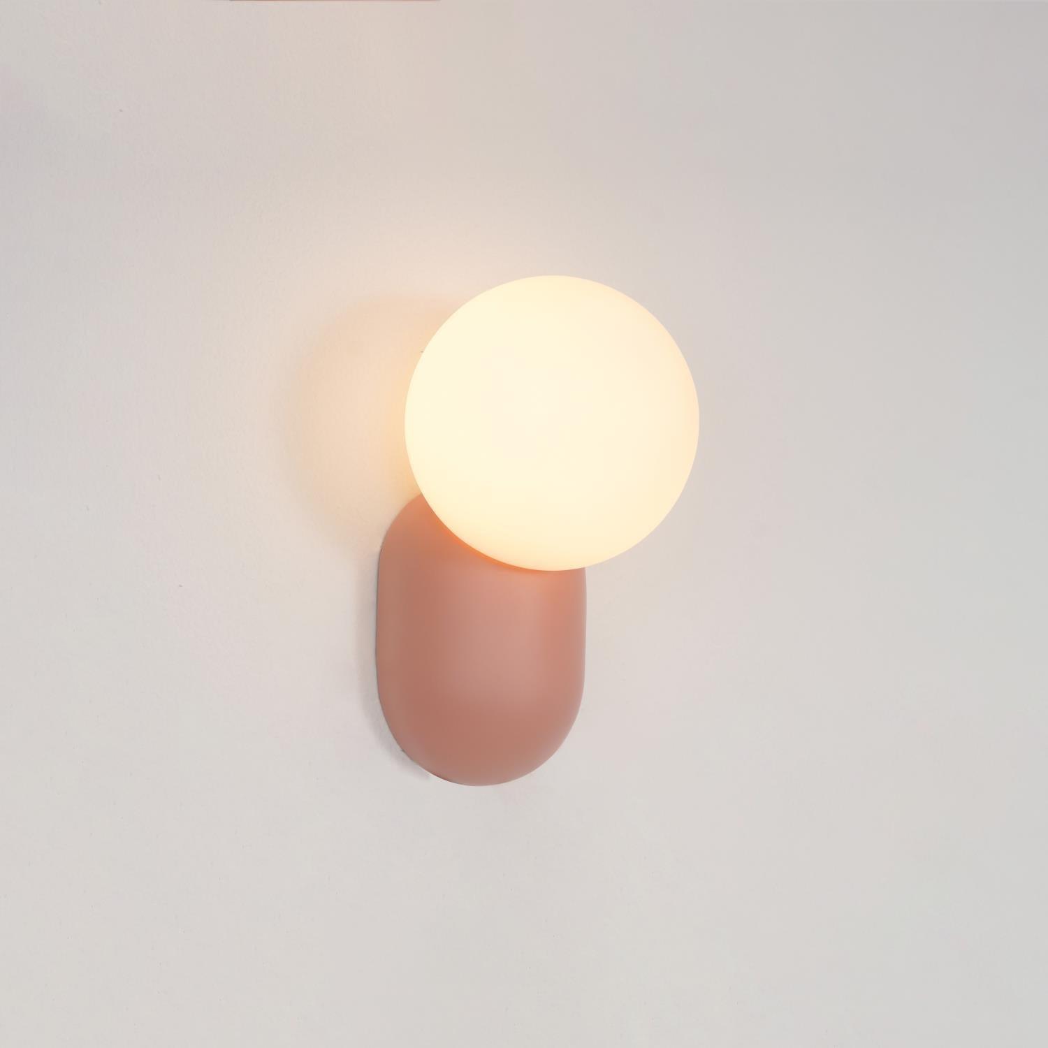 Lunara Minimalist Globe Wall Sconce - Letslighting