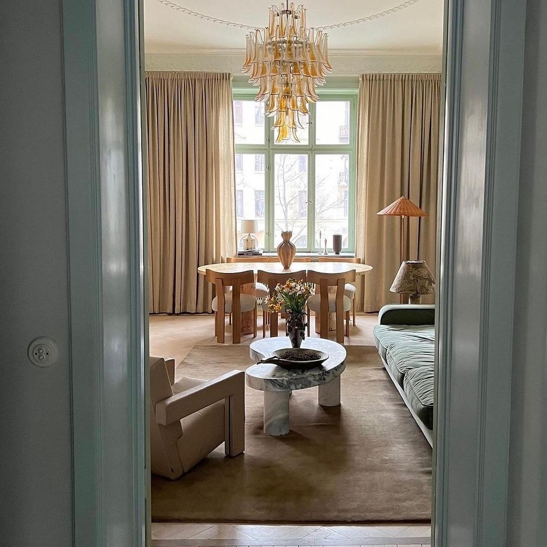 Zinc Postmodern Luxury Petal Glass Metal Chandelier - Letslighting