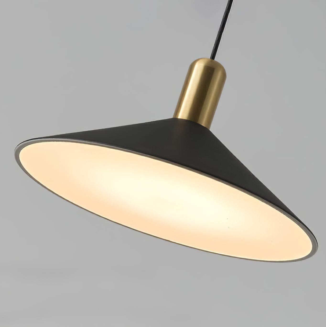Carins Pendant Lamp - Blowlighting