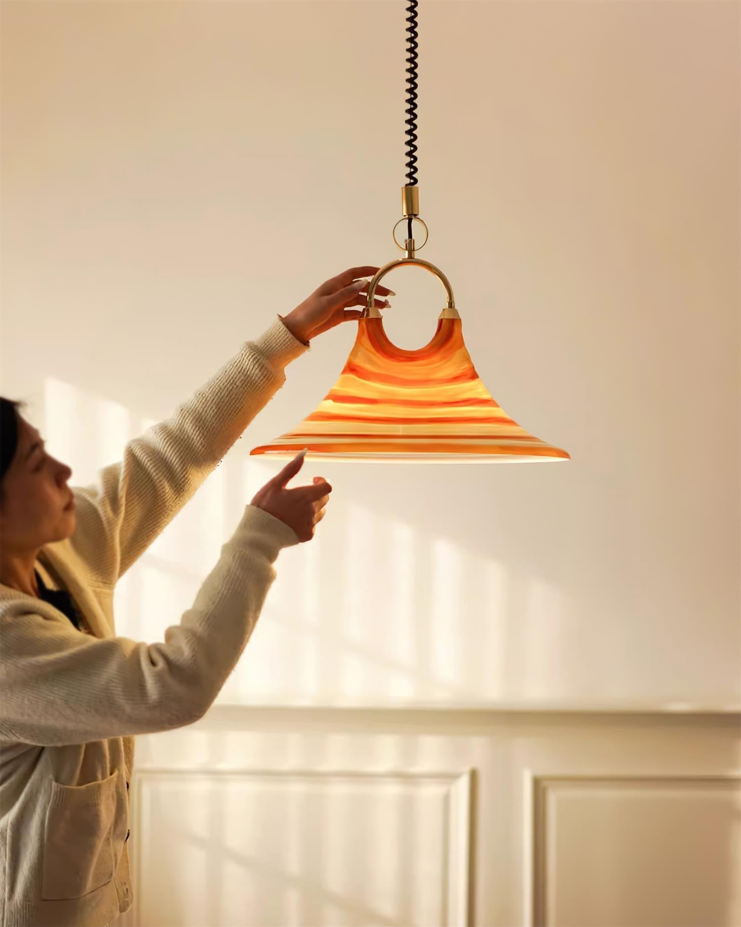 Aria Trompete Kunststoff Pendelleuchte-Letslighting