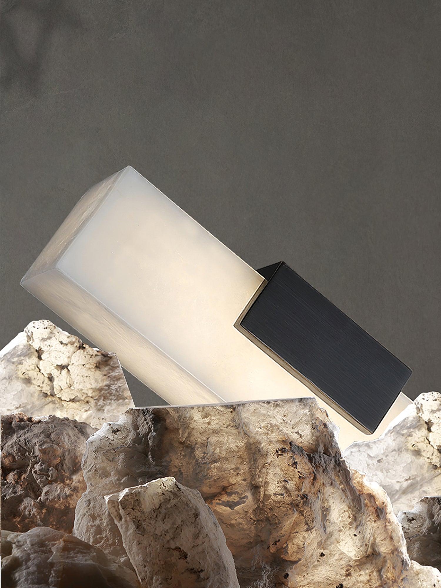 Kaelen Minimalist Alabaster Linear Pendant Light - Neutralighting