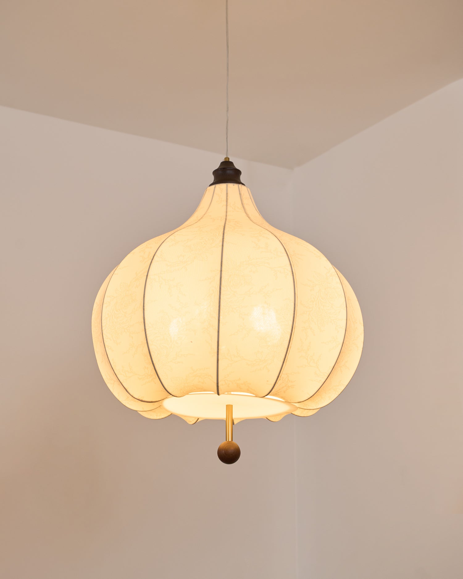 Orbitio Stoff Holz Pendelleuchte-Letslighting