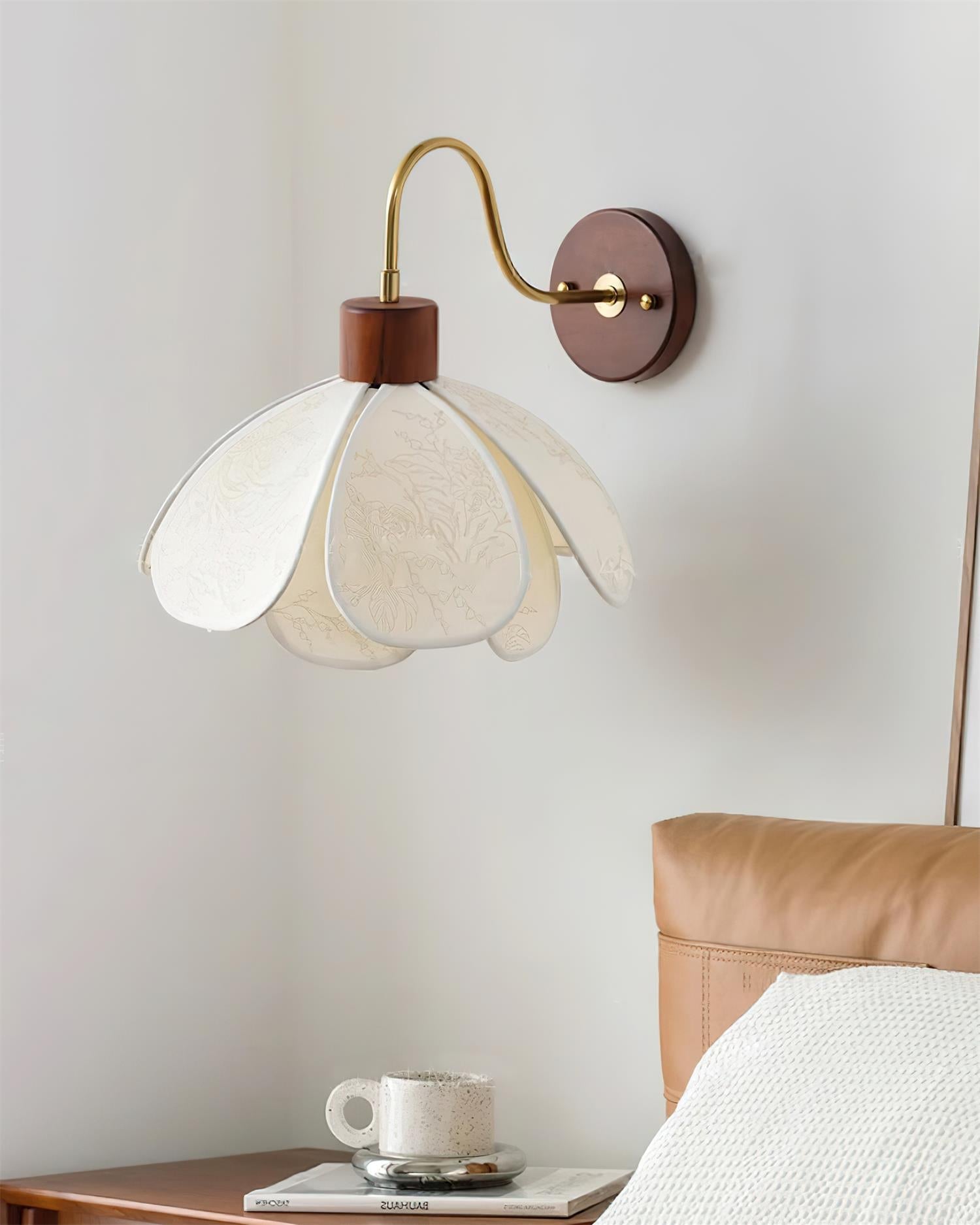 Florayne Vintage Floral Glass Wall Lamp - Letslighting