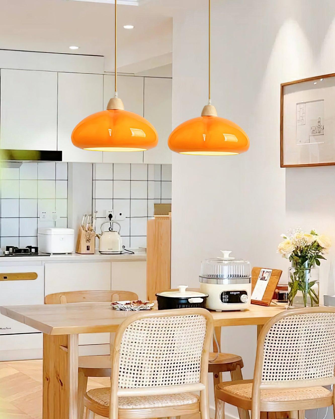 Pendelleuchte Abgerundeter Glasschirm Holzakzent Verspielt Modern-Letslighting