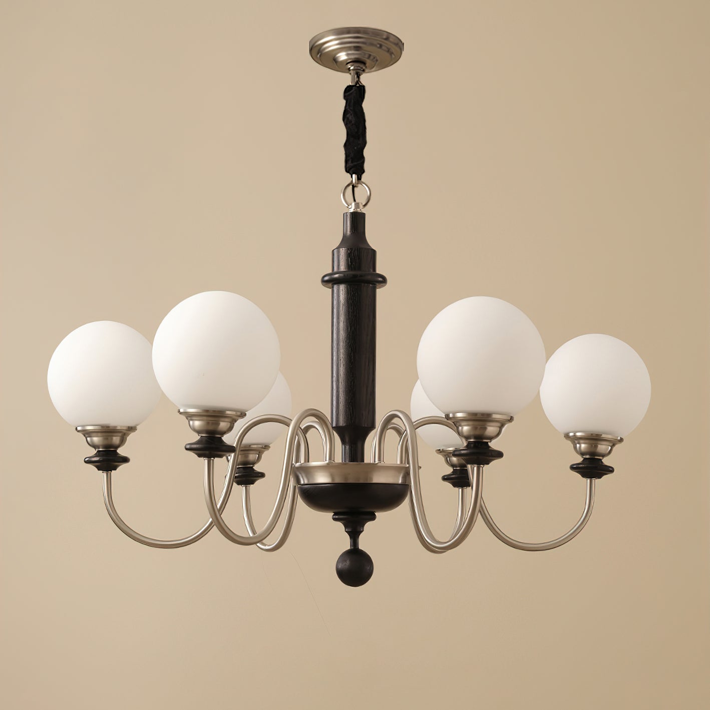 Nyvinia Vintage Kronleuchter aus Messing und Glas-Letslighting