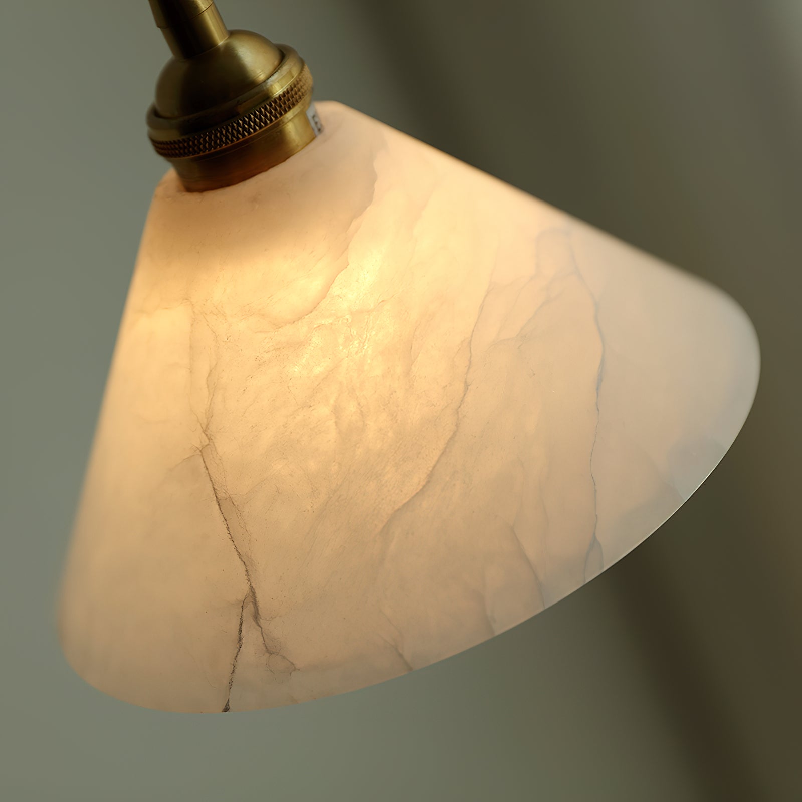 Xen Modern Minimalist Brass Alabaster Pendant Lamp - Letslighting