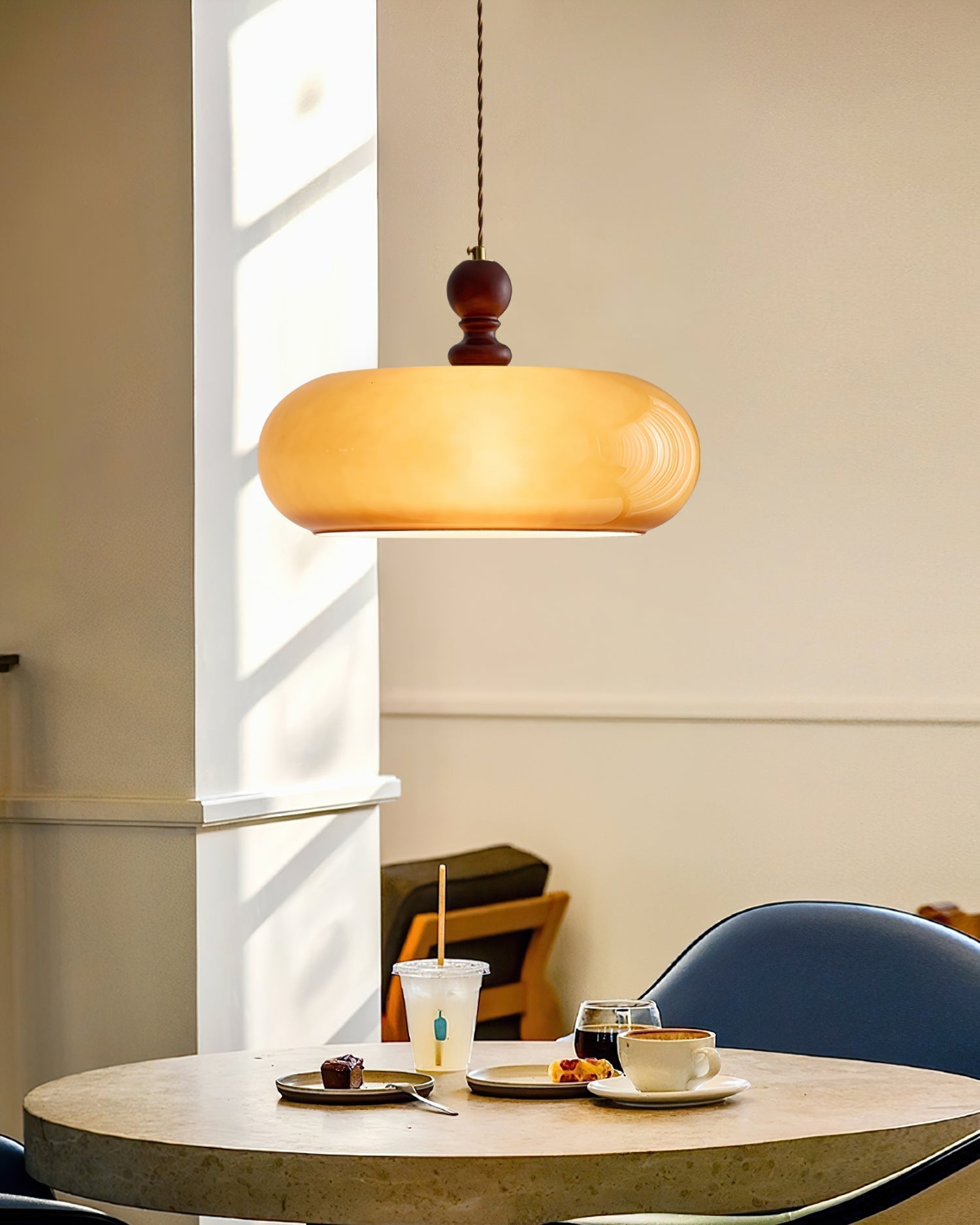 Eldom Pendelleuchte Bernstein Glas Mit Holzdetail-Letslighting