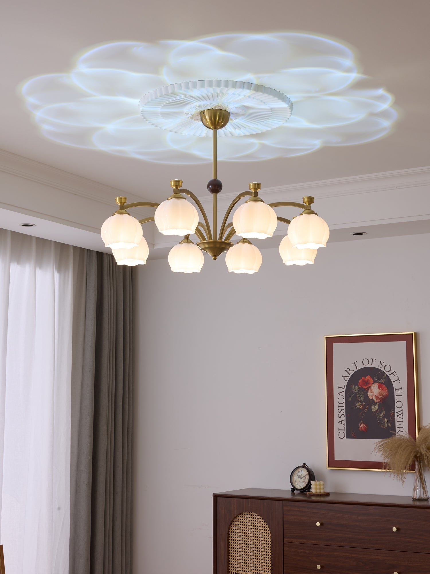 Alshaarae Traditioneller Premium-Bogen-Kronleuchter aus Holz und Glas-Letslighting