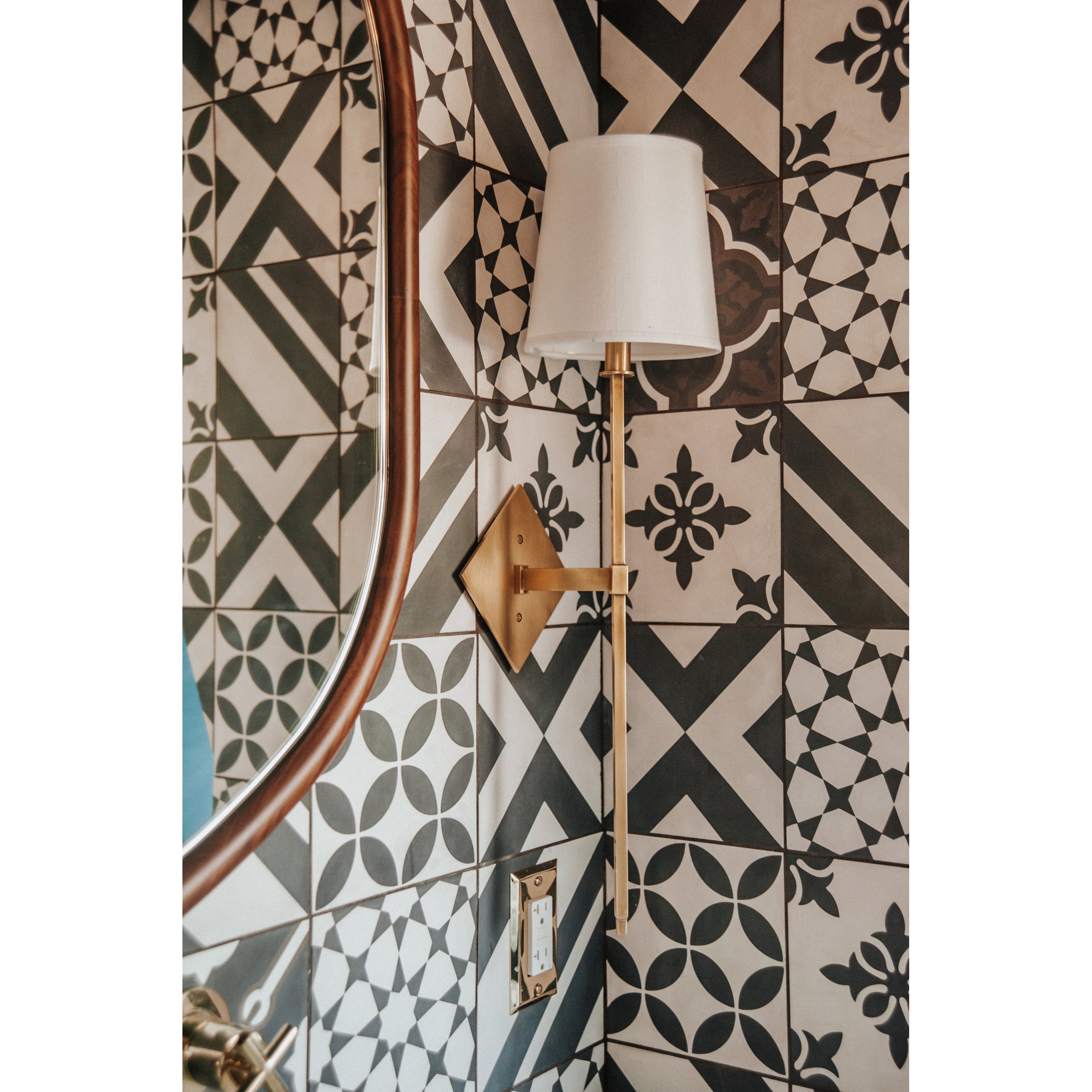 KismetModerne Messing-Stoff-Wandleuchte-Letslighting