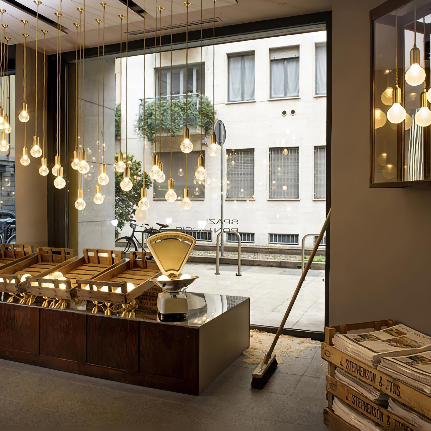 Crystal Bulb LED Pendant Lamp - Blowlighting