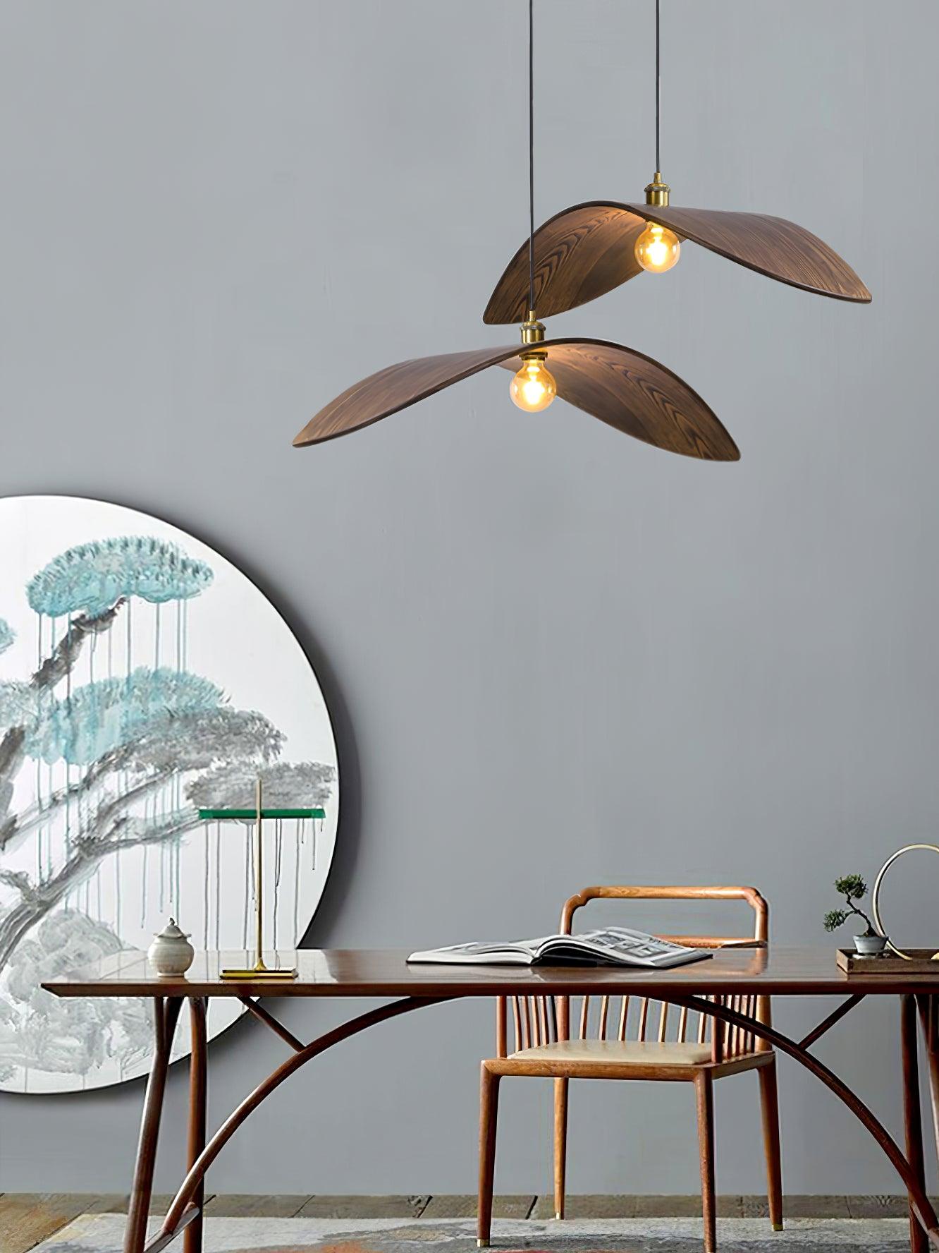 Curve Wooden Pendant Lamp - Blowlighting