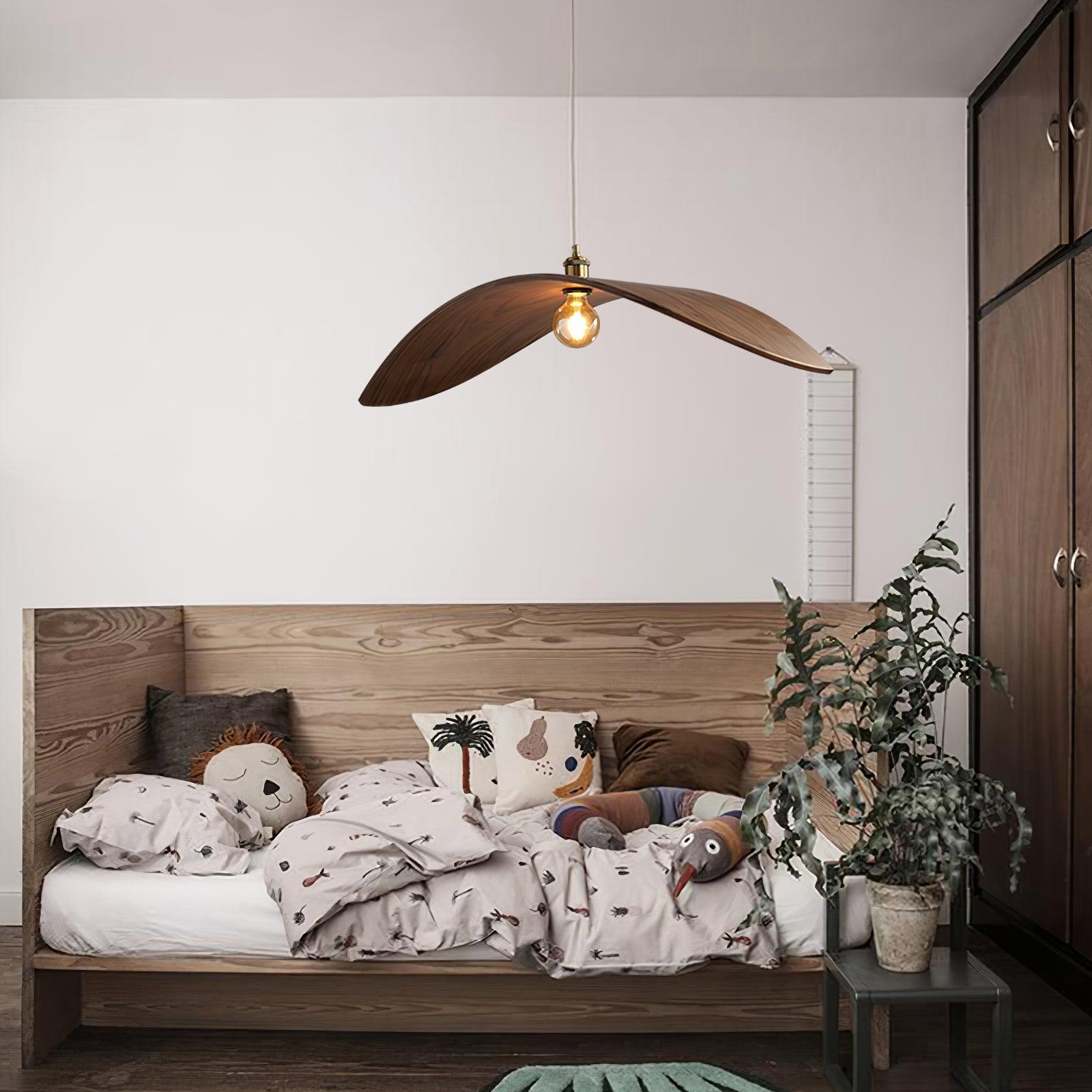 Curve Wooden Pendant Lamp - Blowlighting