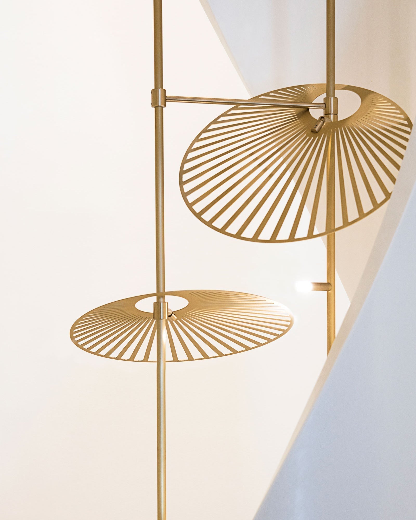 Odoraris Luxus Blatt Kronleuchter-Letslighting