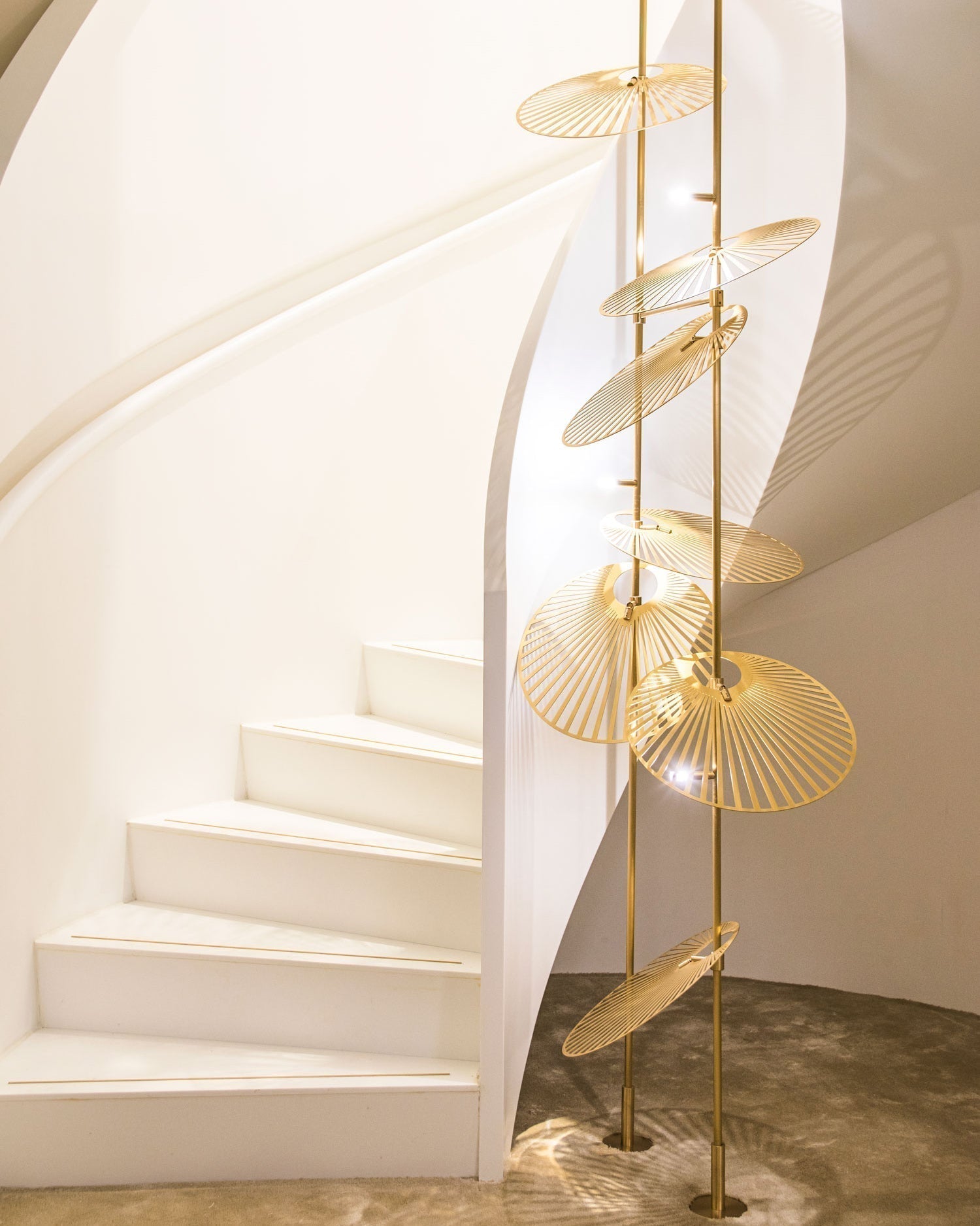 Odoraris Luxus Blatt Kronleuchter-Letslighting