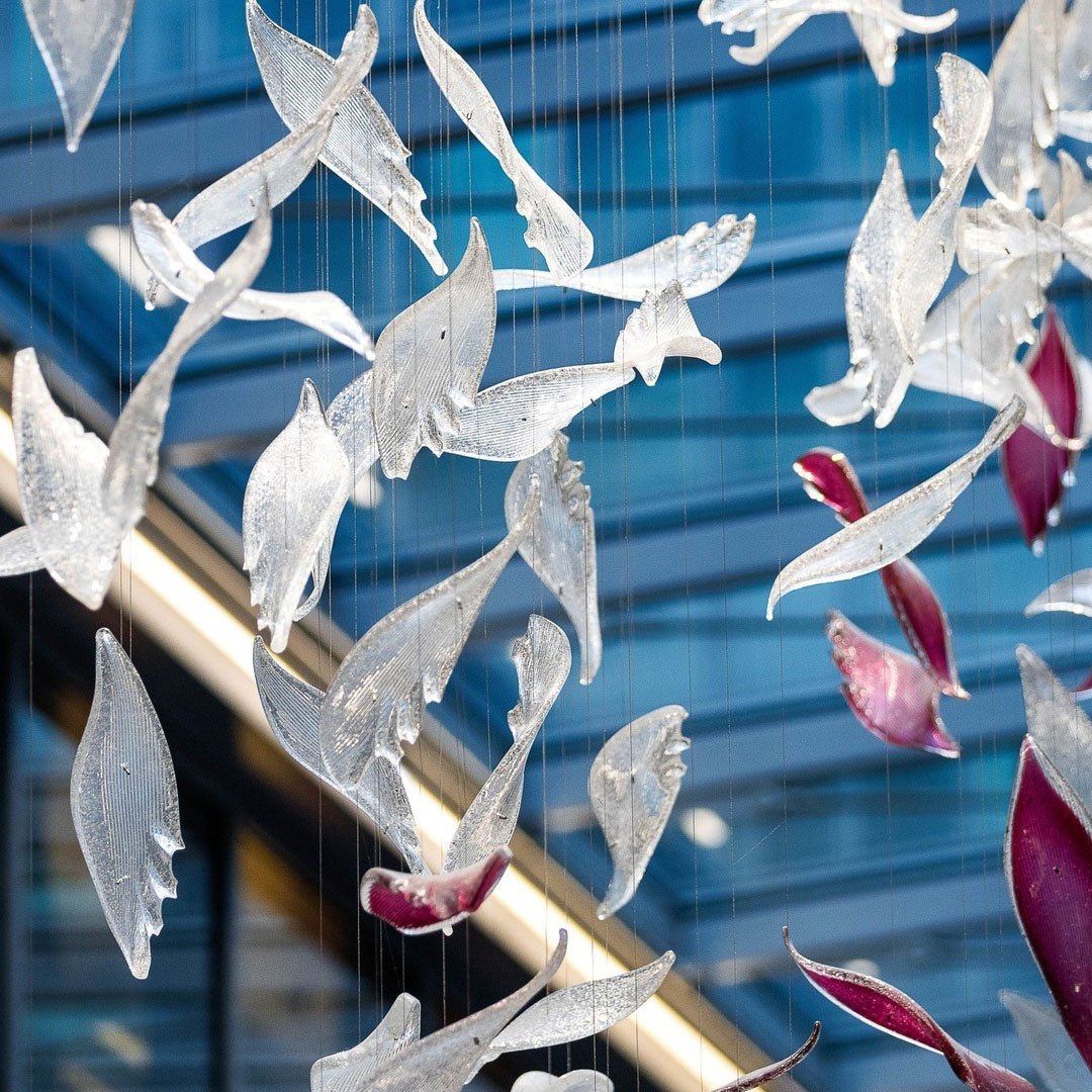 Zathaara Glas Feder Form Kronleuchter-Letslighting
