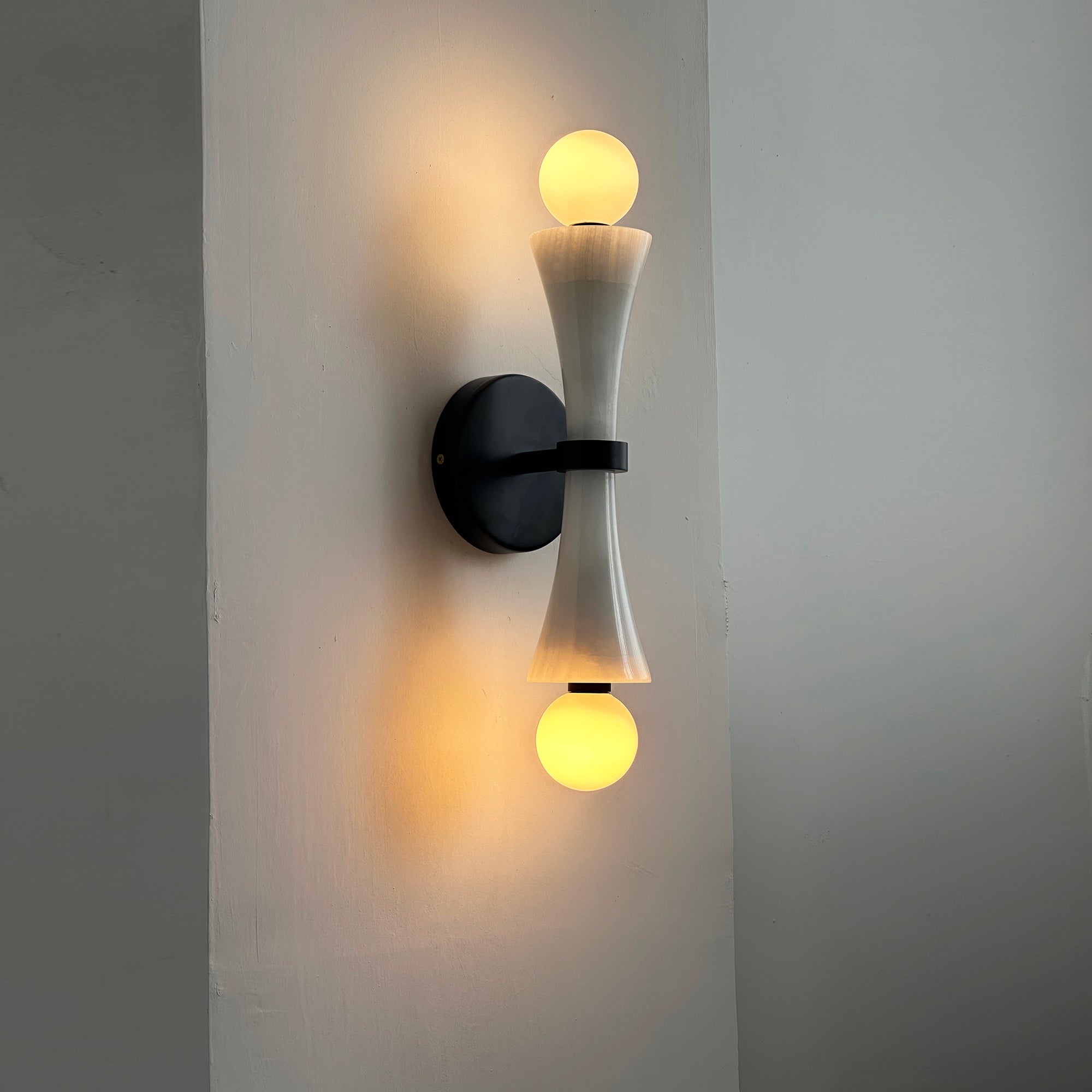Aura Modern Minimalist Travertine Glass Wall Lamp - Letslighting