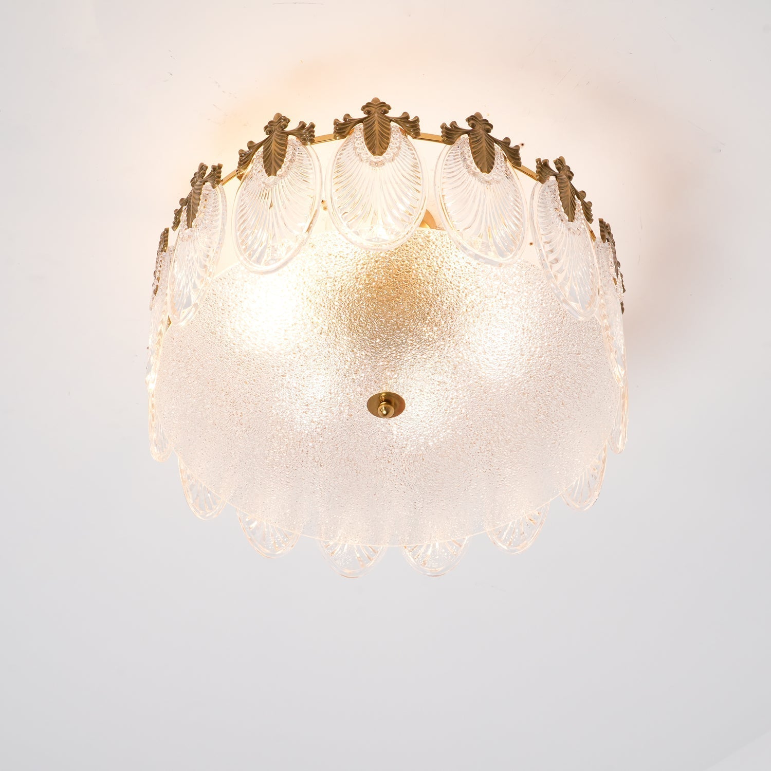 Lustra Kronleuchter Glas Blütenblätter Goldrahmen Rund-Letslighting